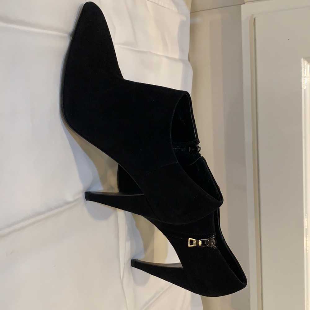 Prada black suede bootie. Sz 36. Amazing ! - Picture 3 of 13